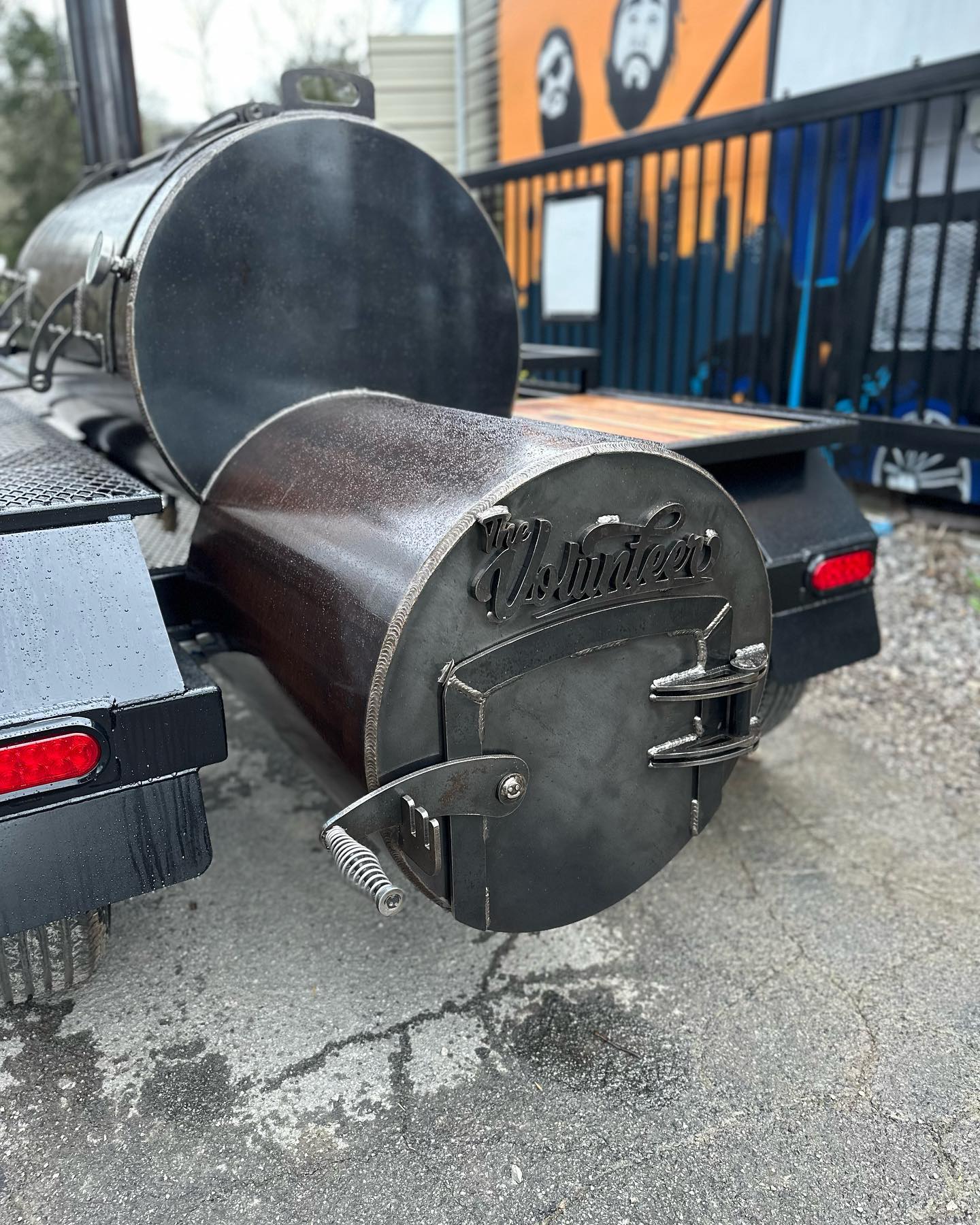 Custom offset clearance smoker